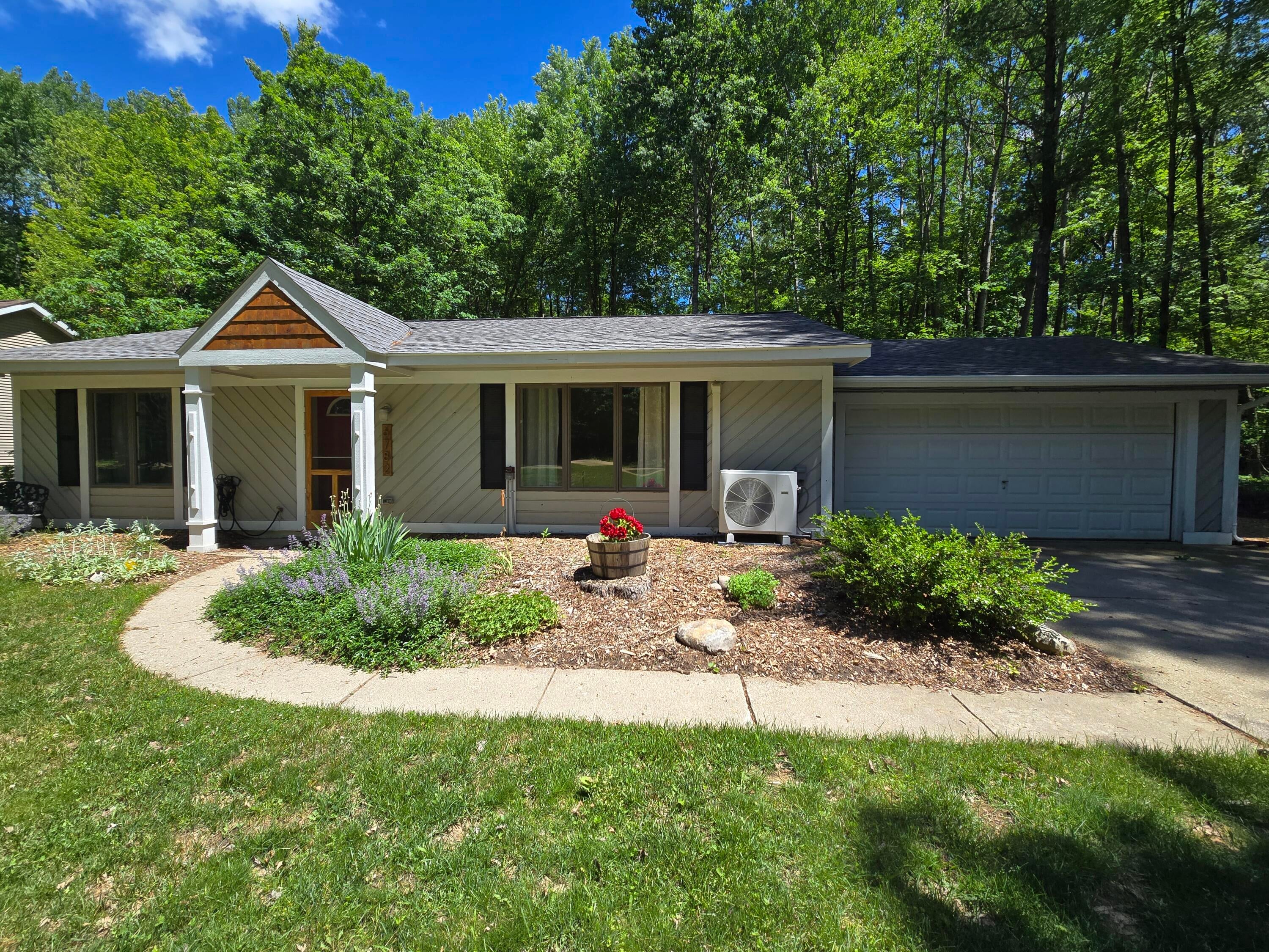 6782 White Pine Drive