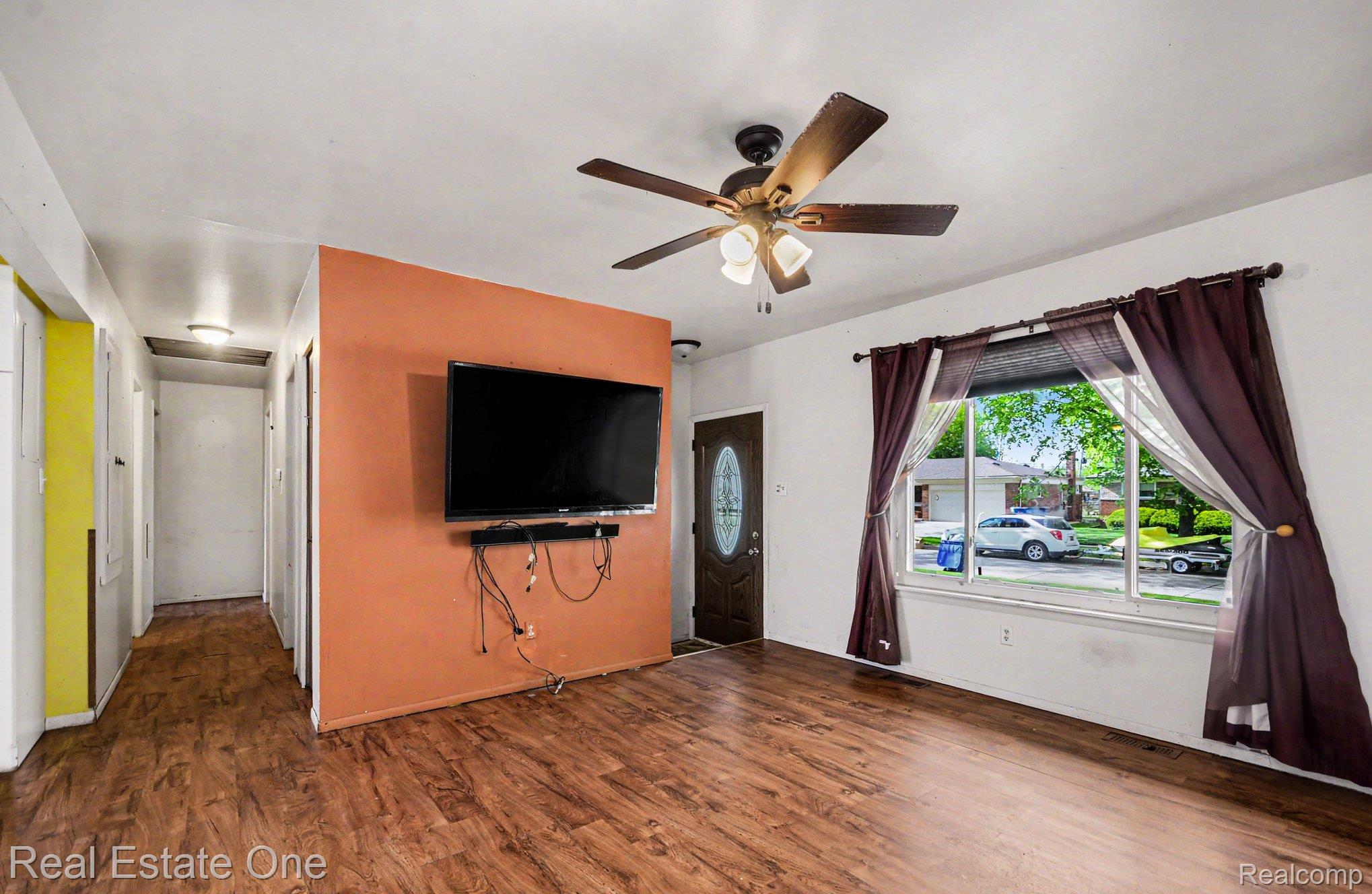 4508 Buckingham Drive