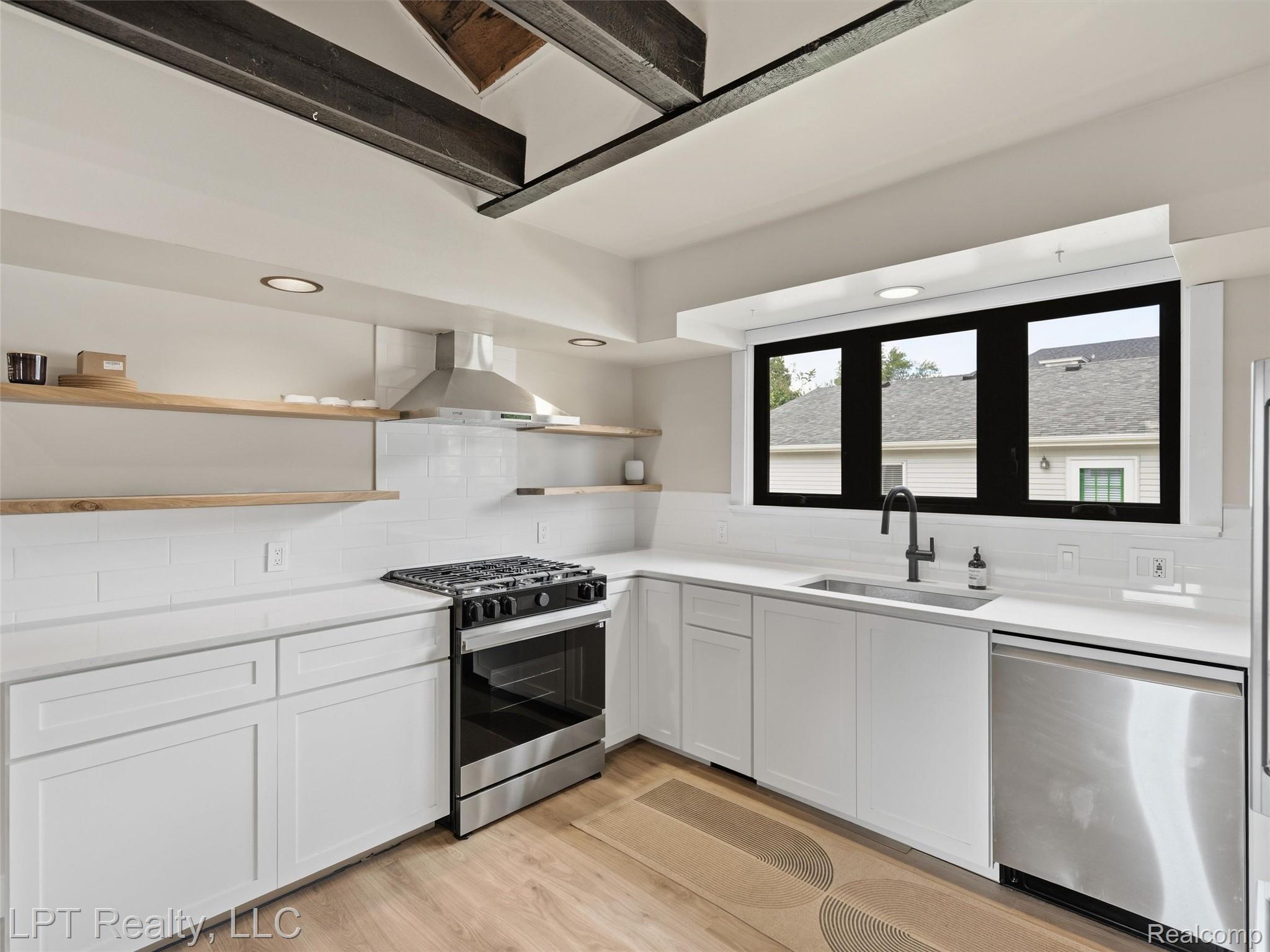 302 N 2nd Street