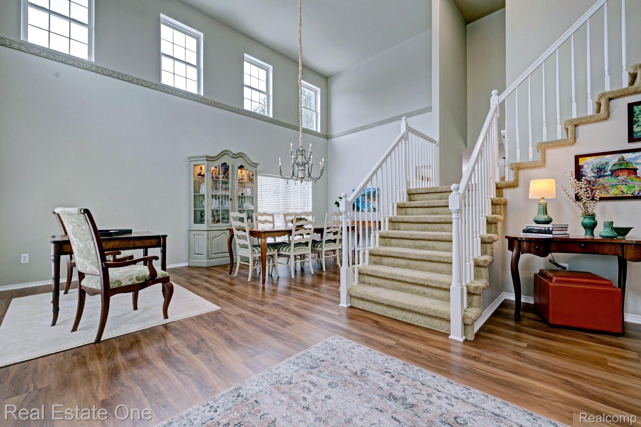 545 Sandhurst Street