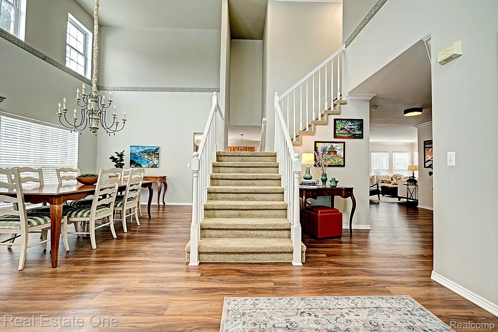 545 Sandhurst Street