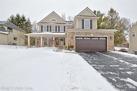 545 Sandhurst Street Oxford Charter Township MI 48371