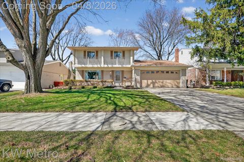 5037 Thorncroft Avenue Royal Oak City MI 48073