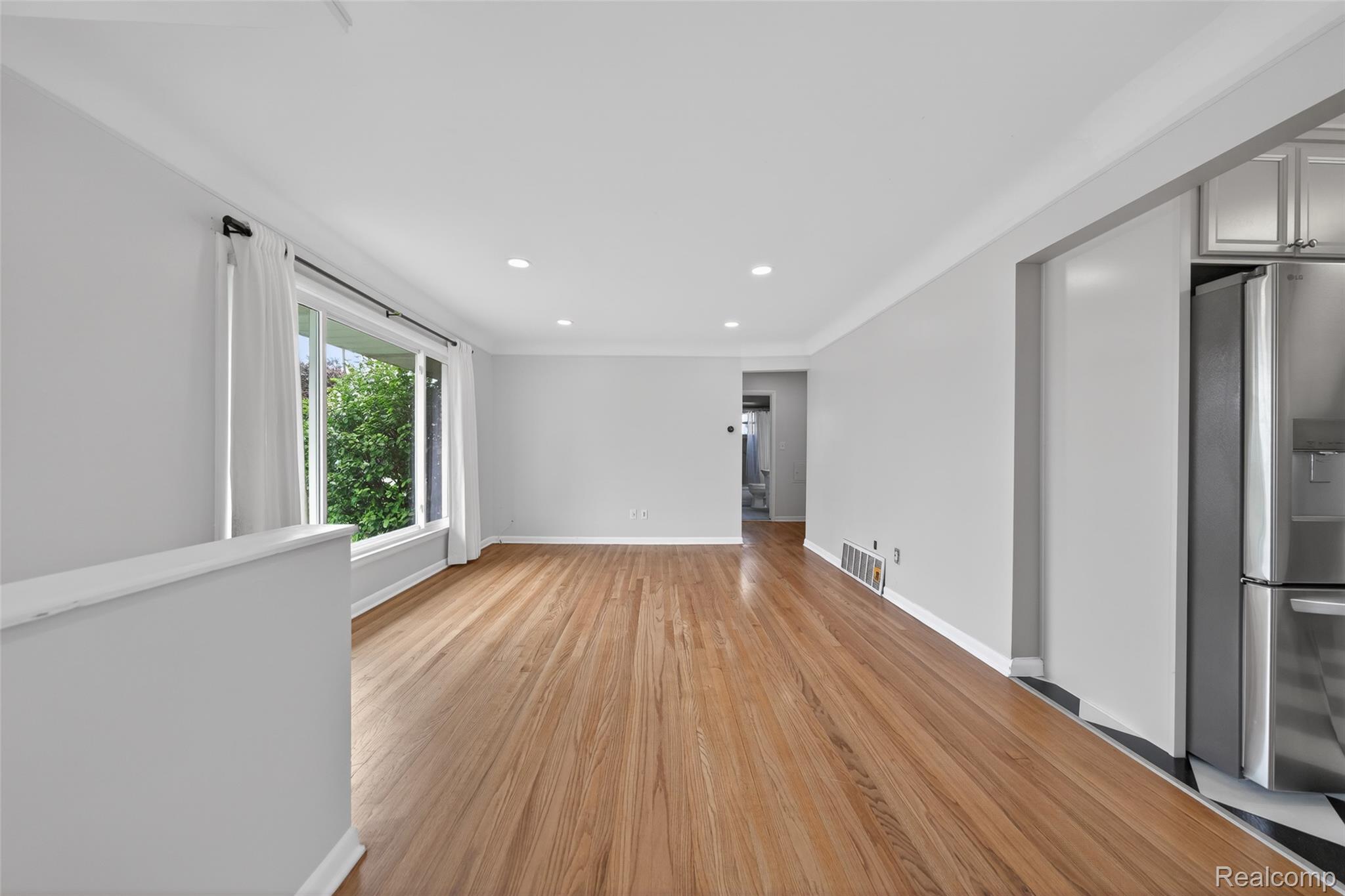 76 W Katherine Avenue
