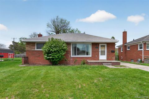 76 W Katherine Avenue Madison Heights City MI 48071