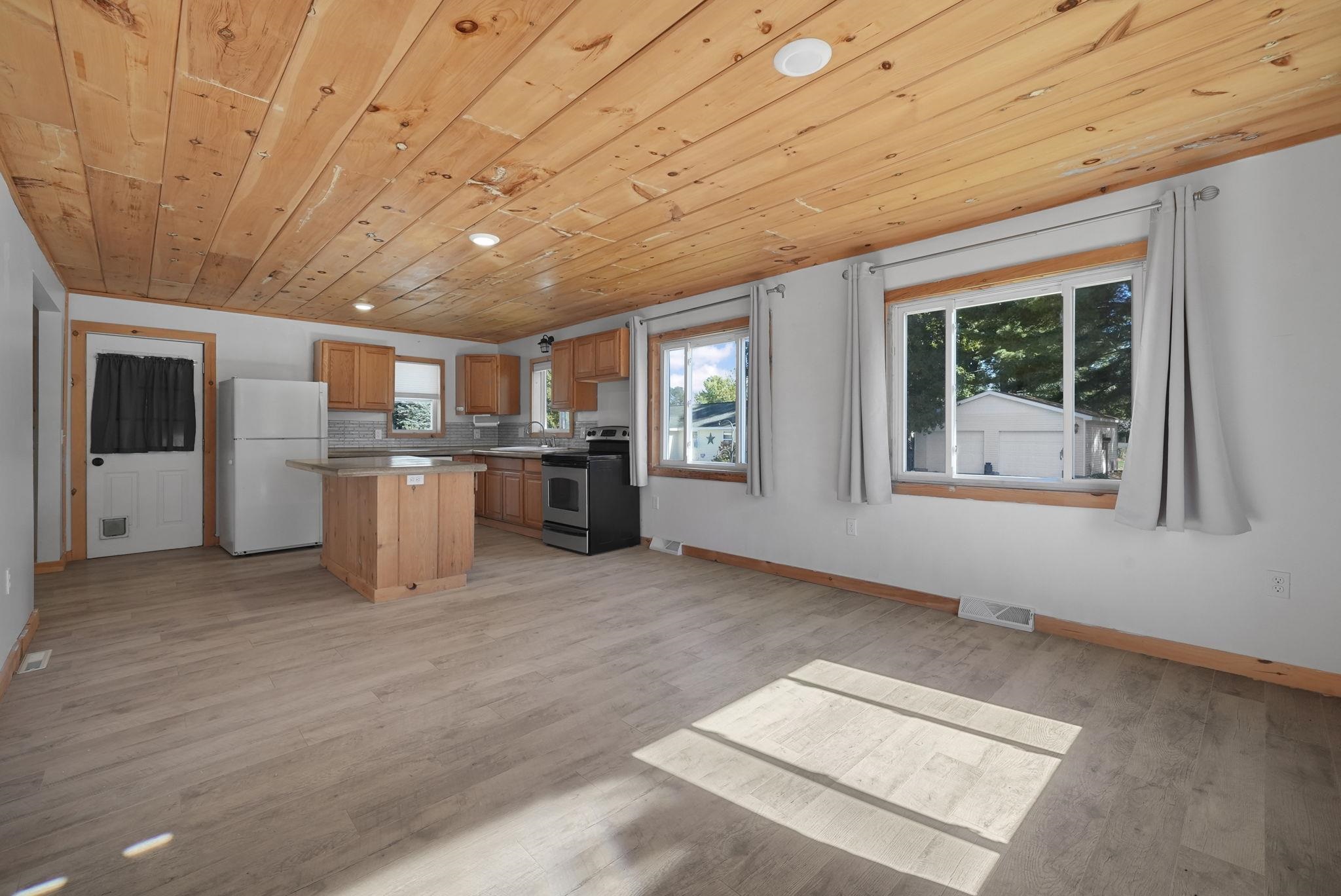 1402 Chestnut Street