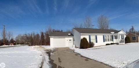 988 Chartier Road Marine City City MI 48039