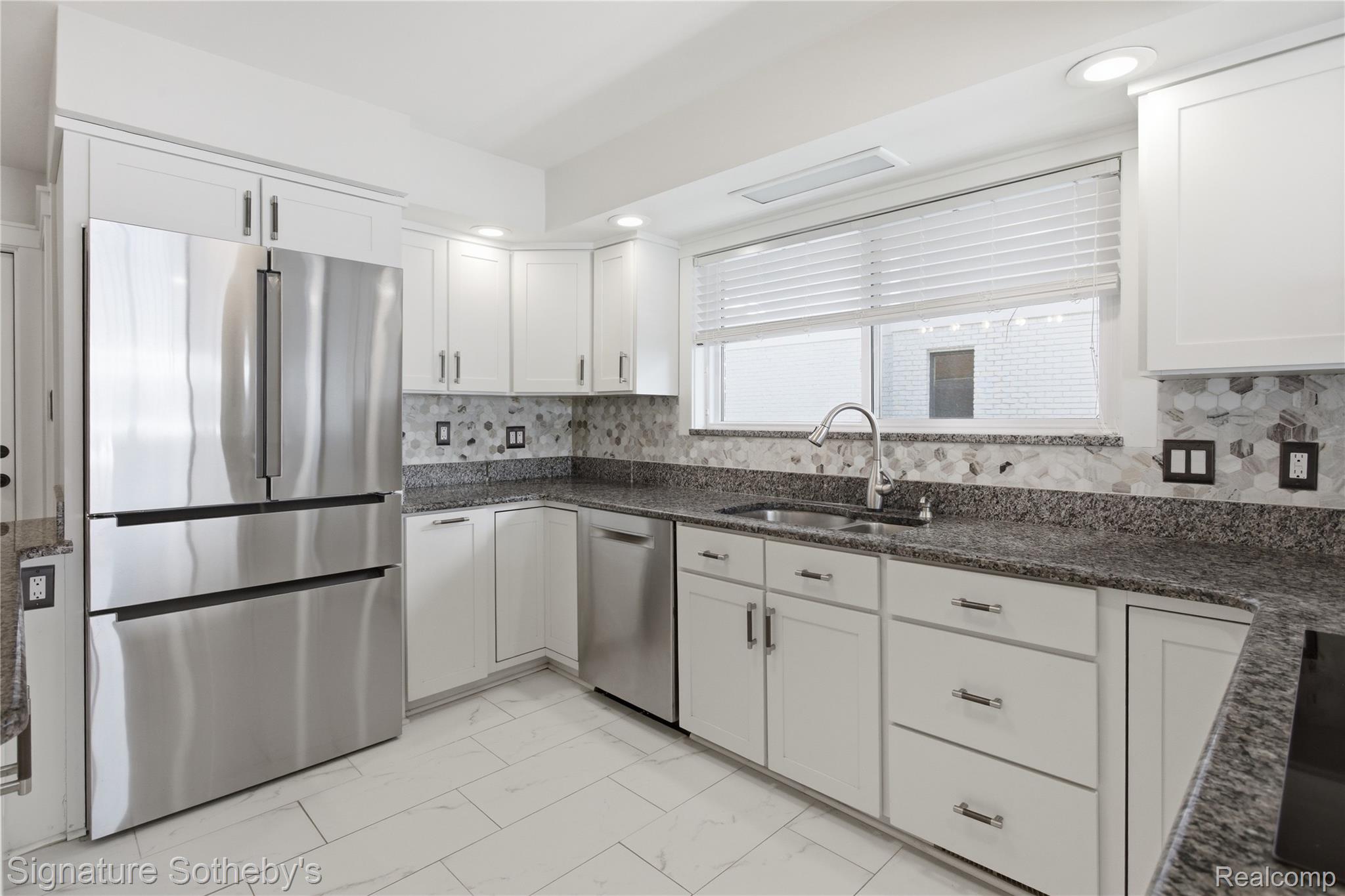 2497 W Walton Boulevard