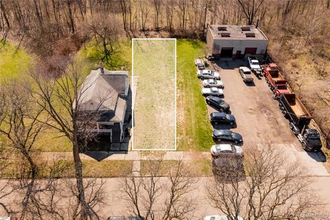 4677 18th Street Detroit City MI 48208