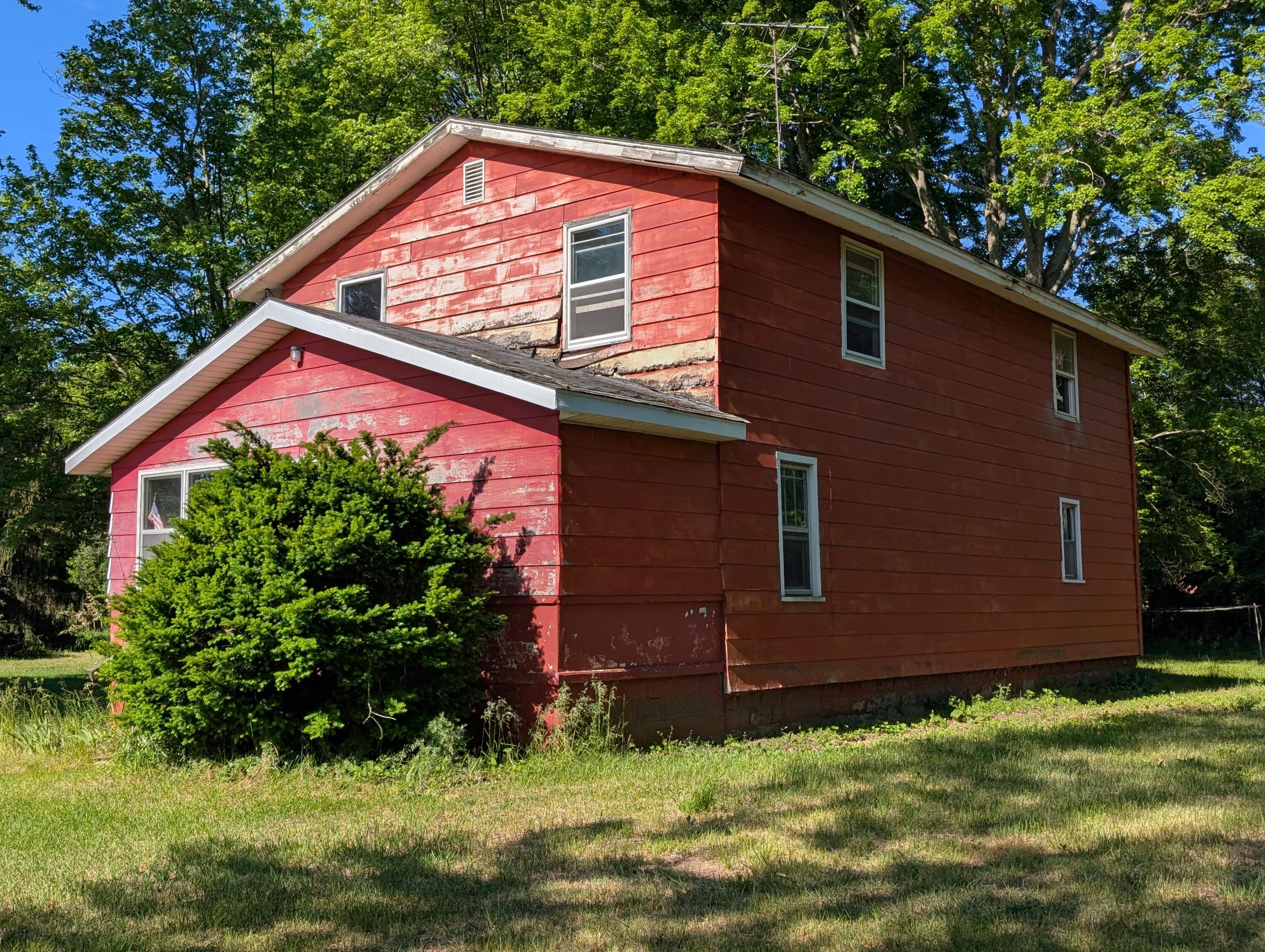 3909 Cloverville Road