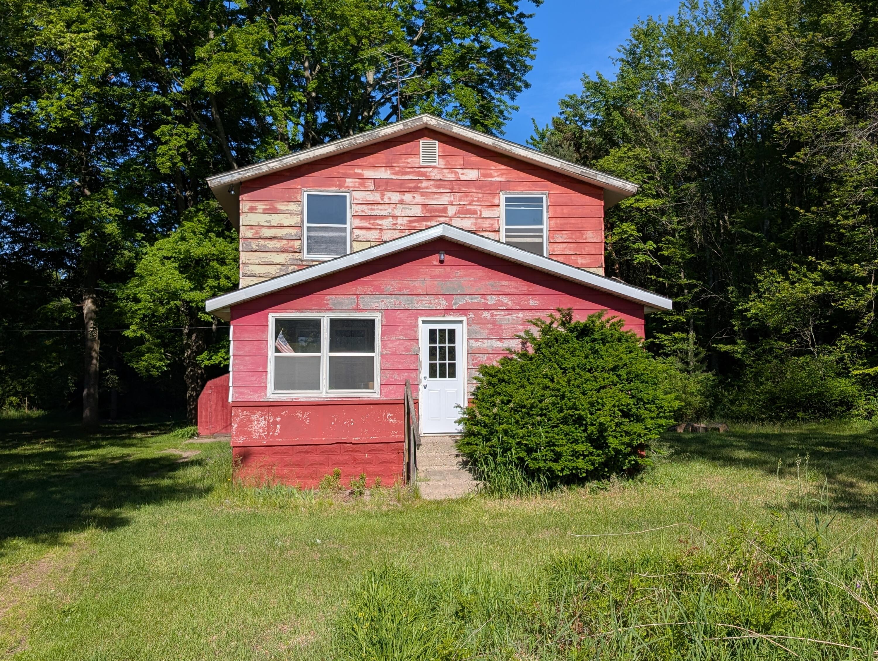 3909 Cloverville Road