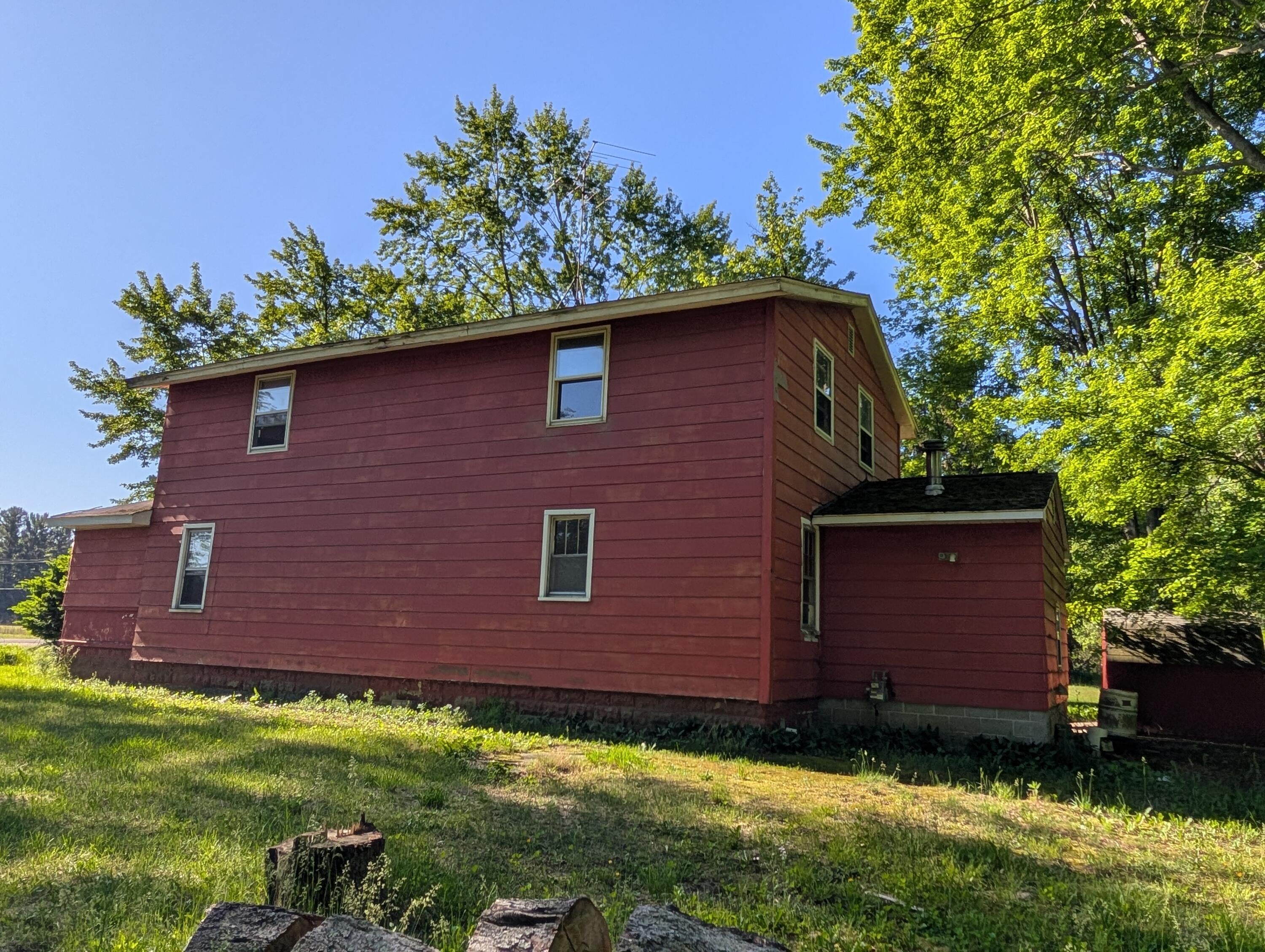 3909 Cloverville Road