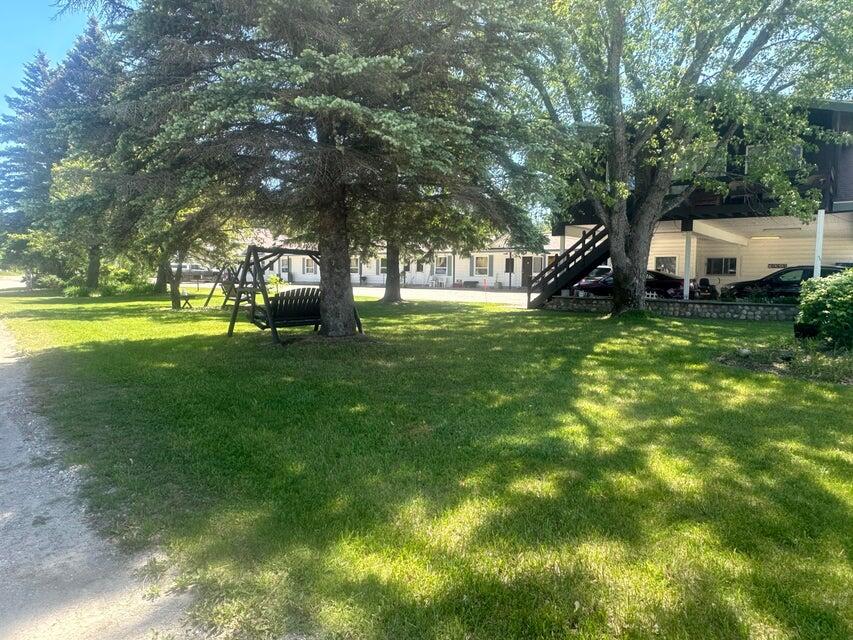 615 S I 75 Business Loop