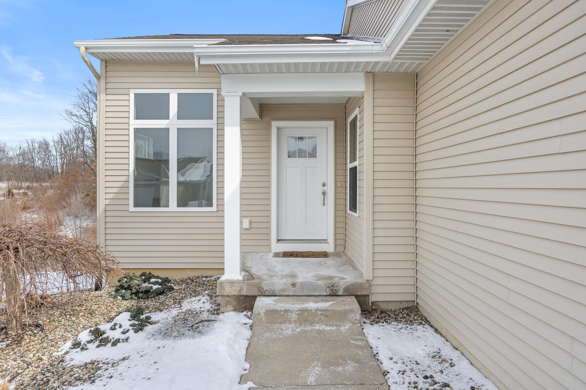 1368 S Village Circle