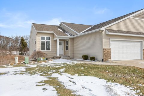 1368 S Village Circle Oshtemo Charter Township MI 49009