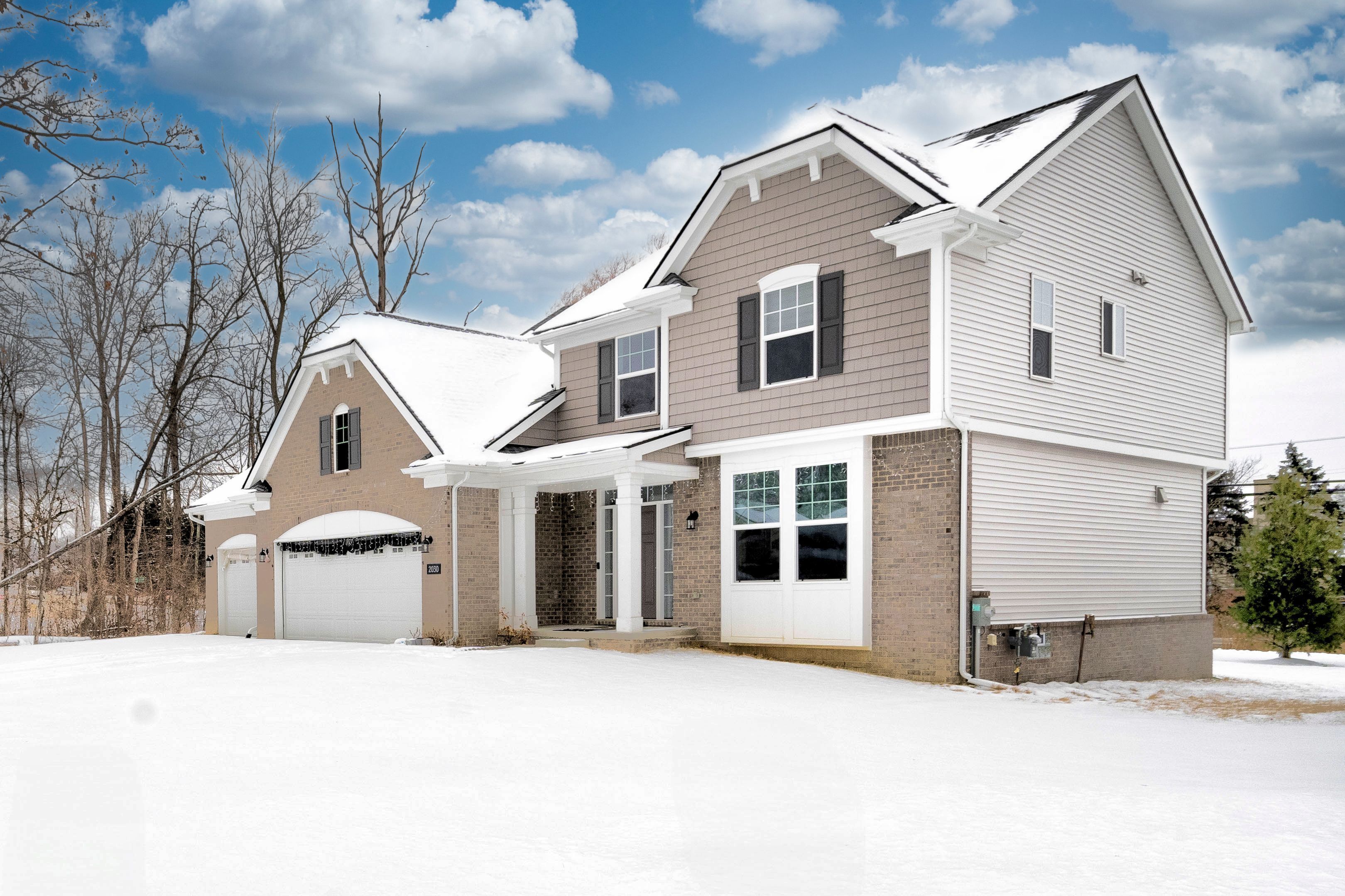 2030 EMERALD Lane