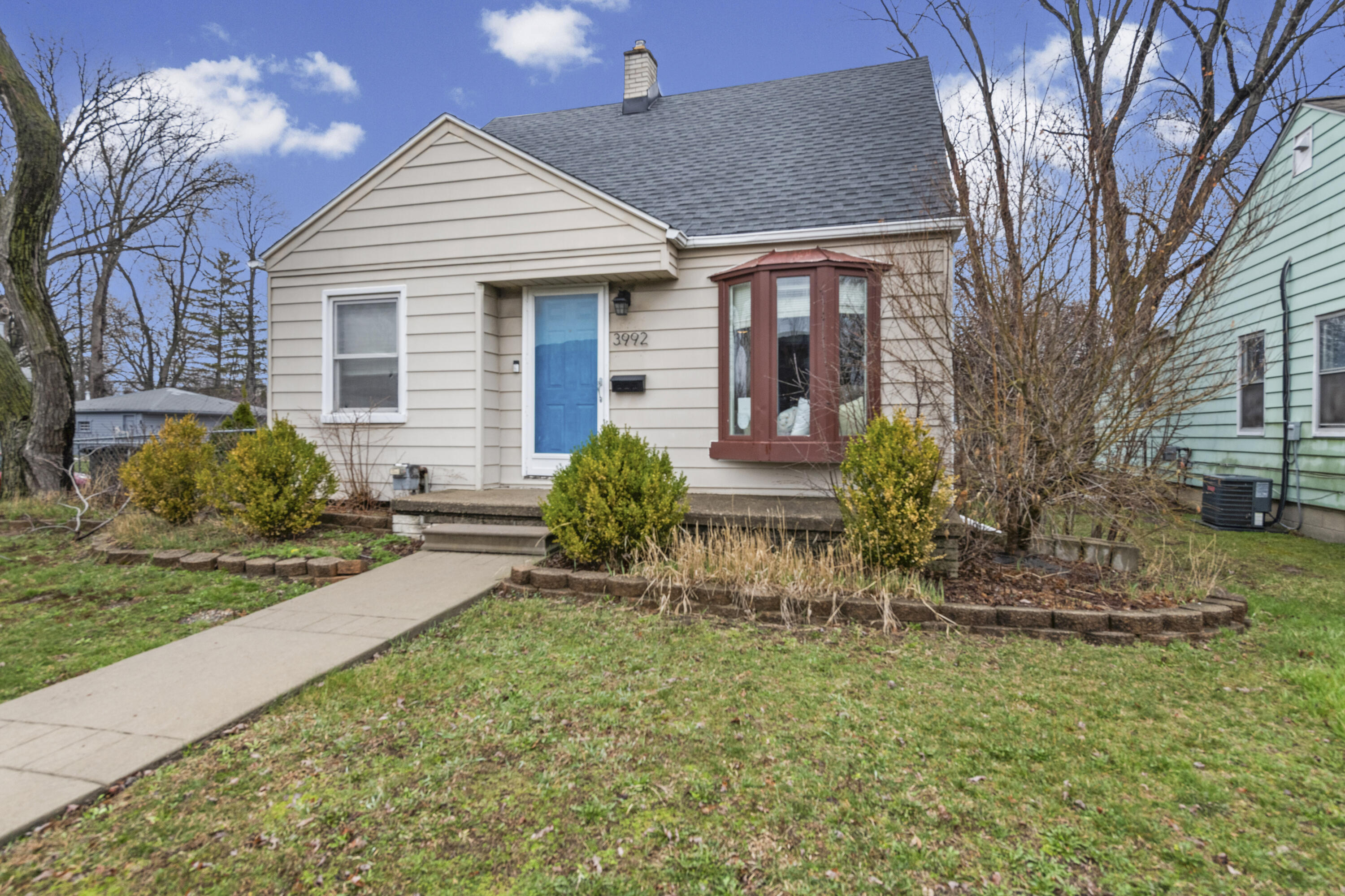 3992 Greenfield Road