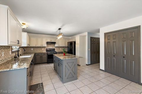 Tiny photo for 50813 Nagy Court, Macomb Township, MI 48044 (MLS # 20261008742)