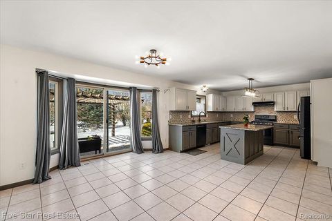 Tiny photo for 50813 Nagy Court, Macomb Township, MI 48044 (MLS # 20261008742)