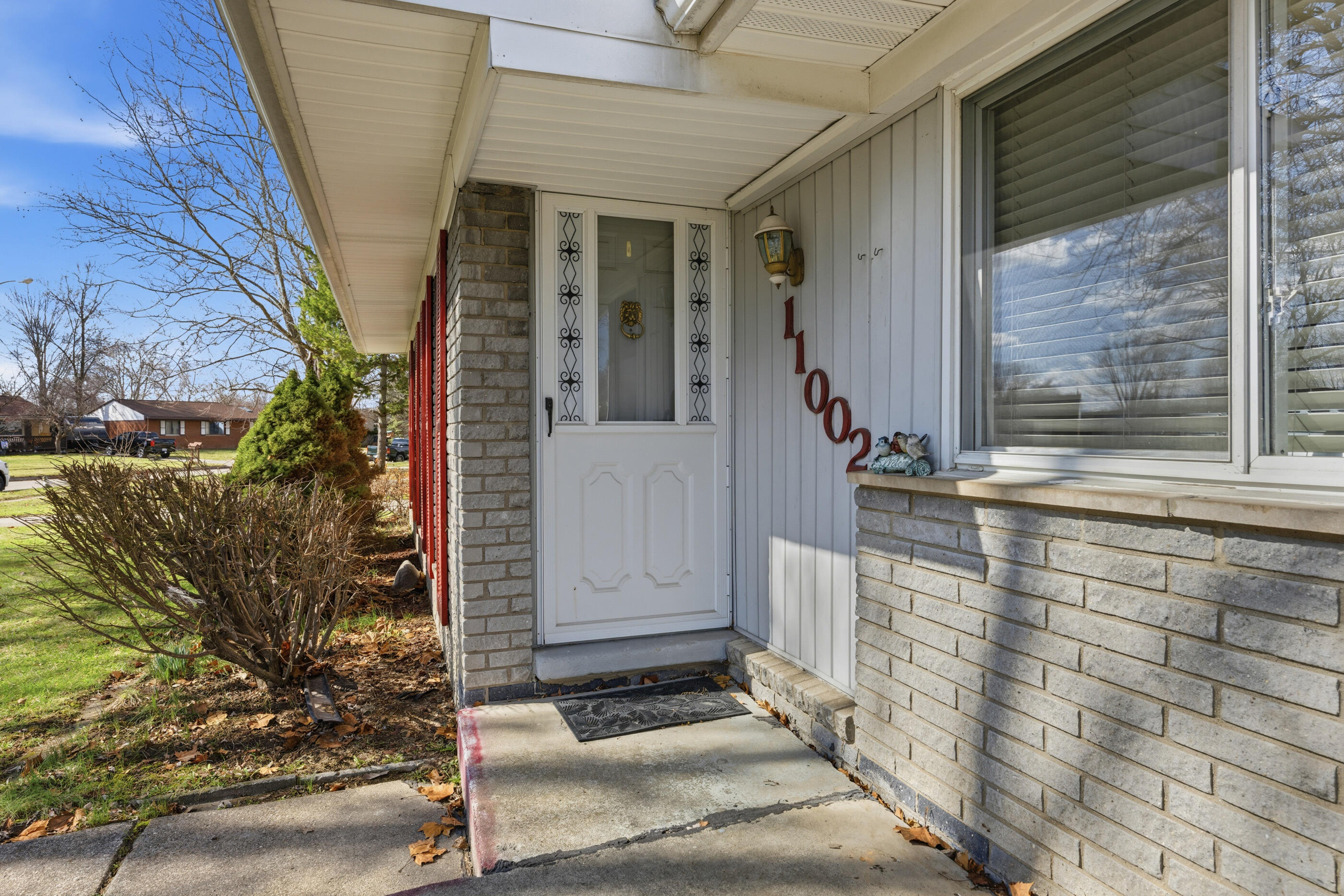 11002 Buchanan Street