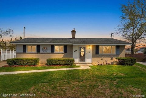 35599 Thames Street Westland City MI 48186