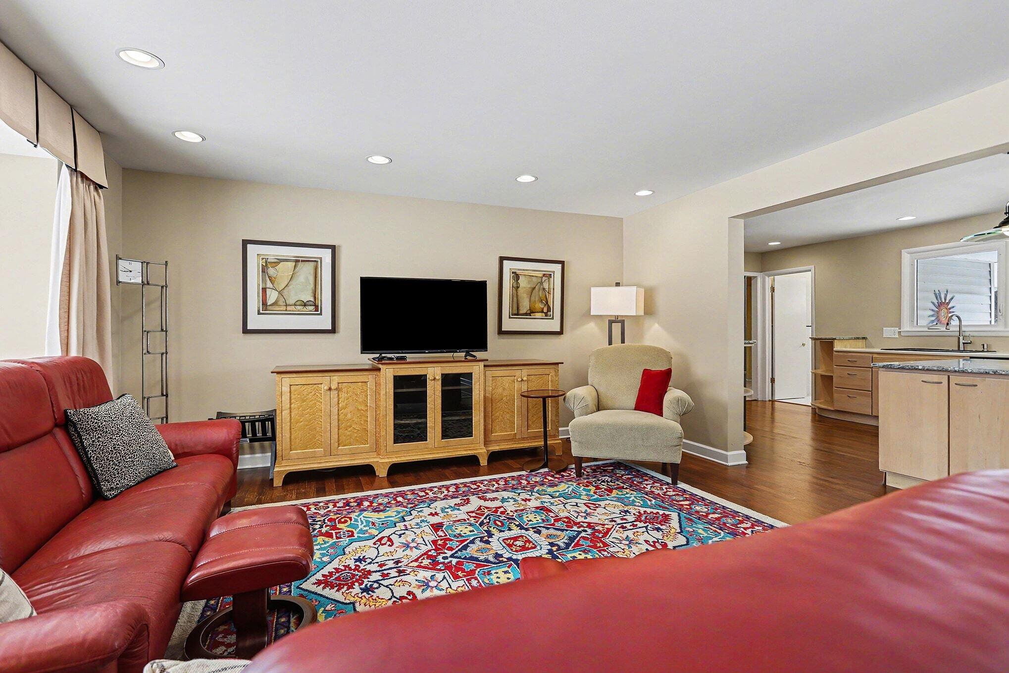 3720 Middlebury Drive