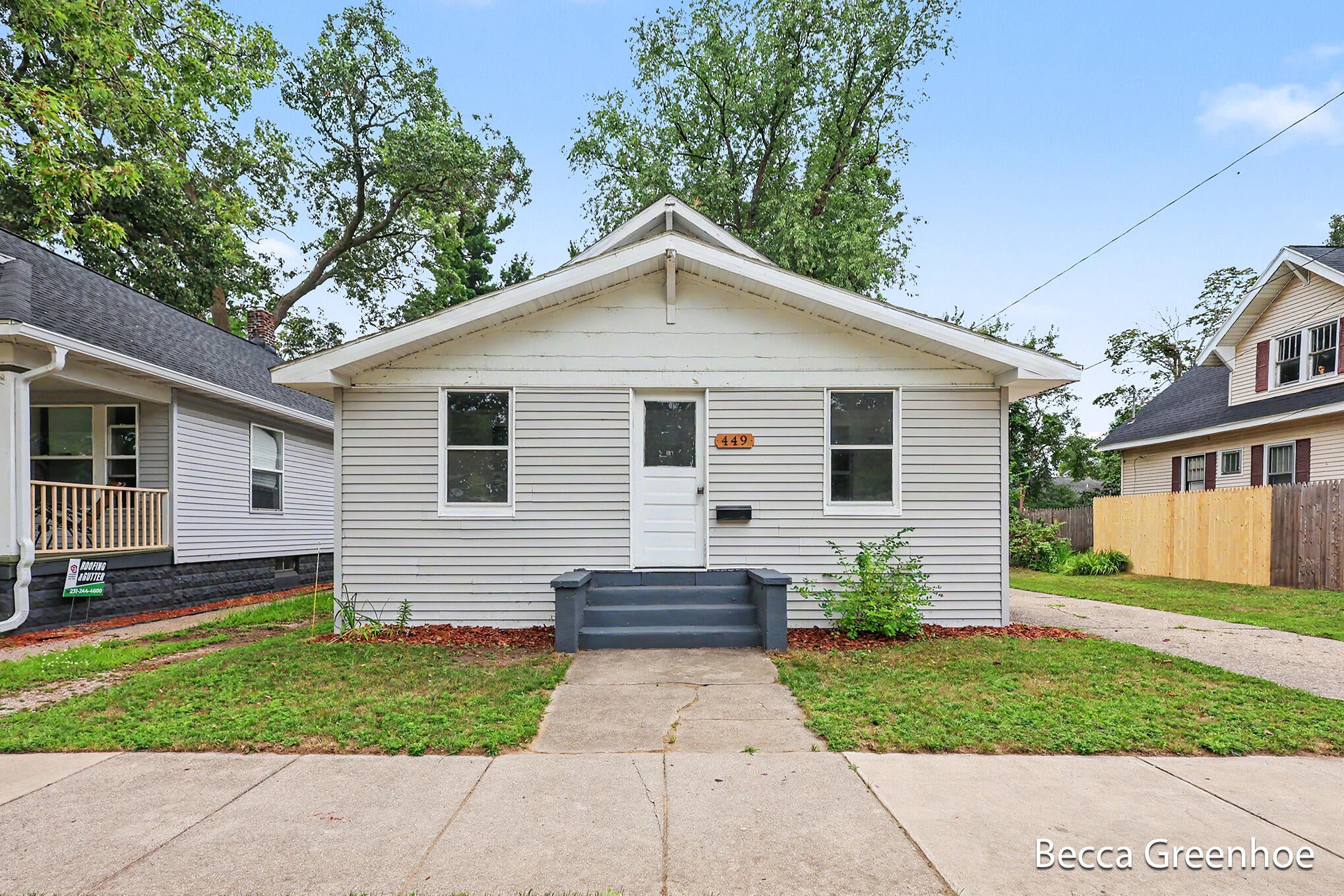 449 Leonard Avenue