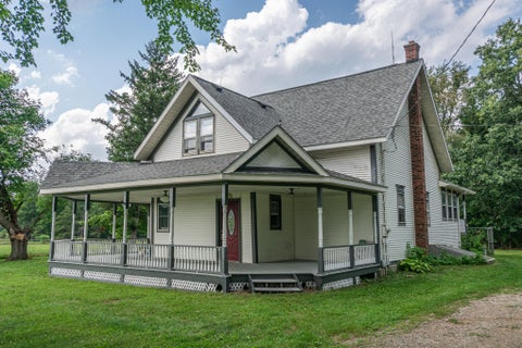 Tiny photo for 11019 F Drive S, Newton Township, MI 49033 (MLS # 64026045942)