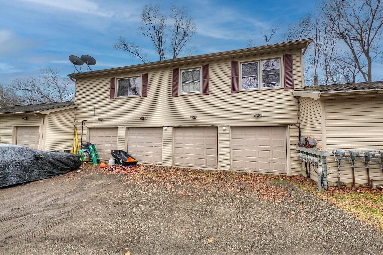 260 W Unadilla Street