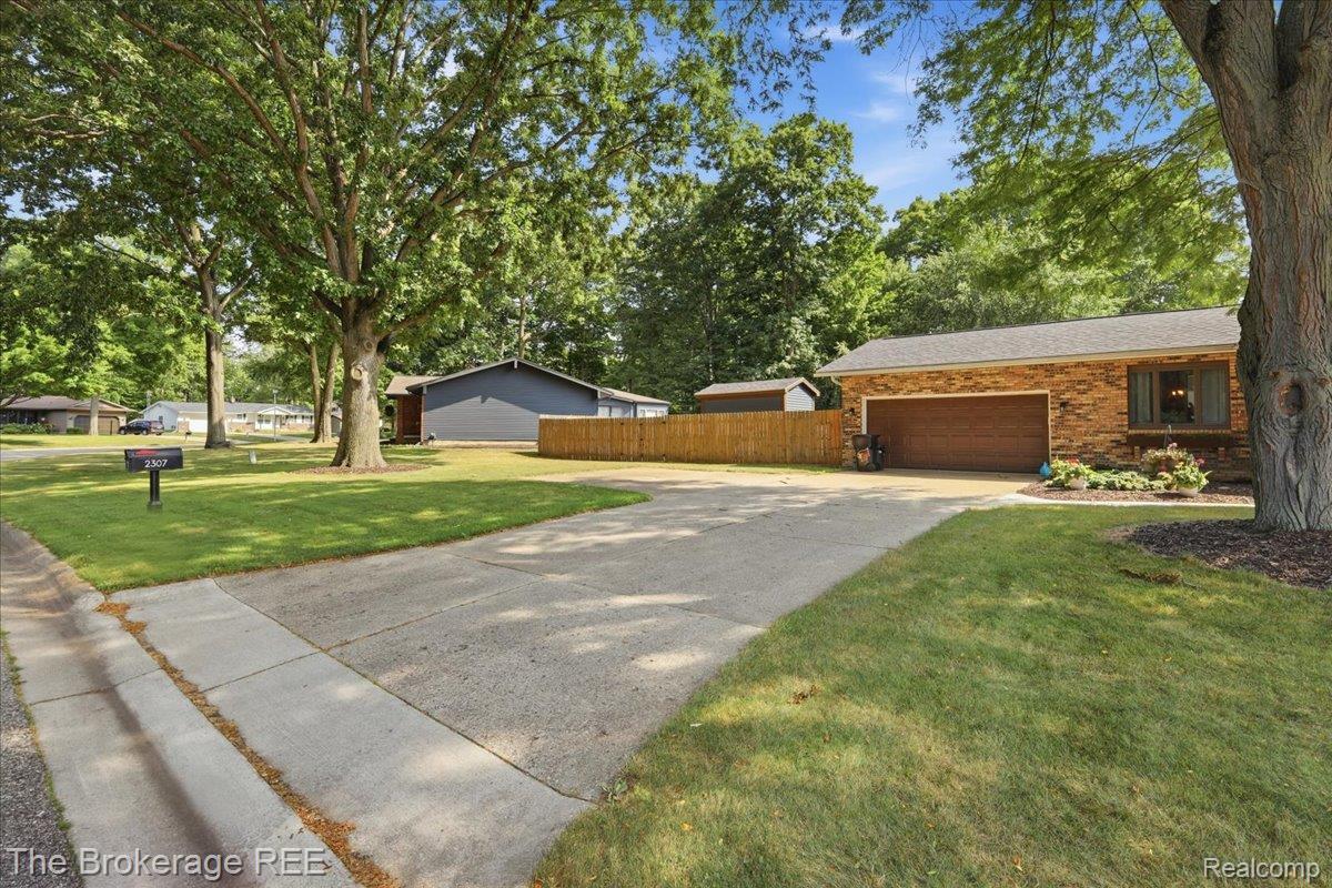 2307 Belle Meade Drive