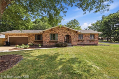 2307 Belle Meade Drive Davison Township MI 48423