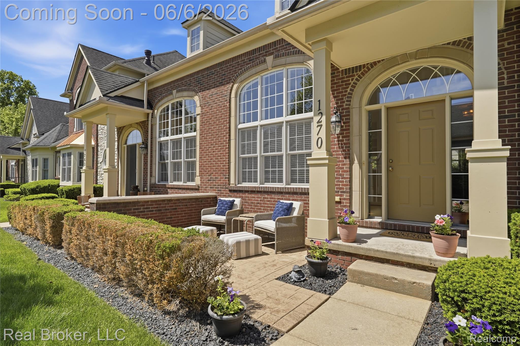 1270 Old Colony Lane