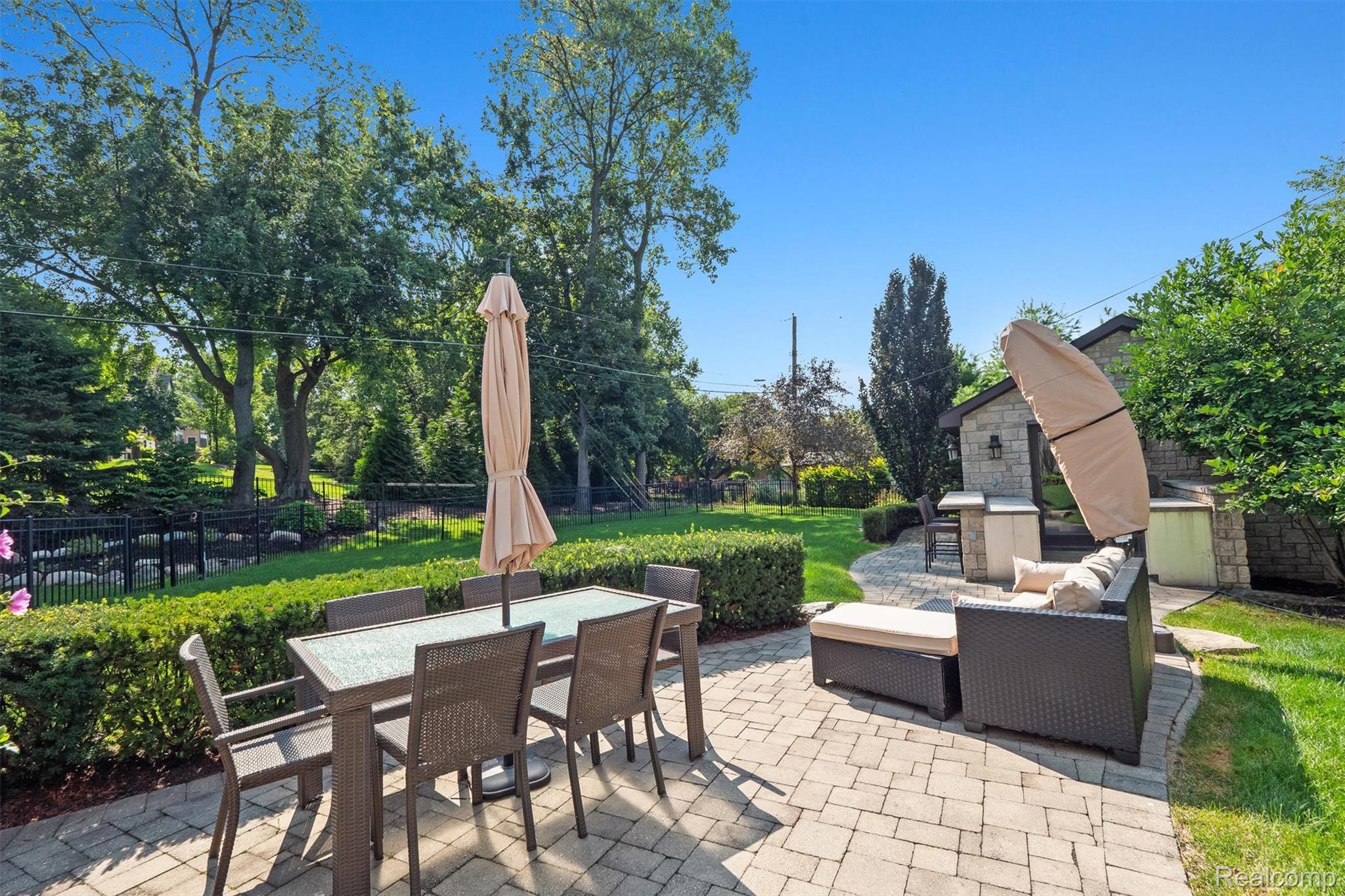 5365 Van Ness Court