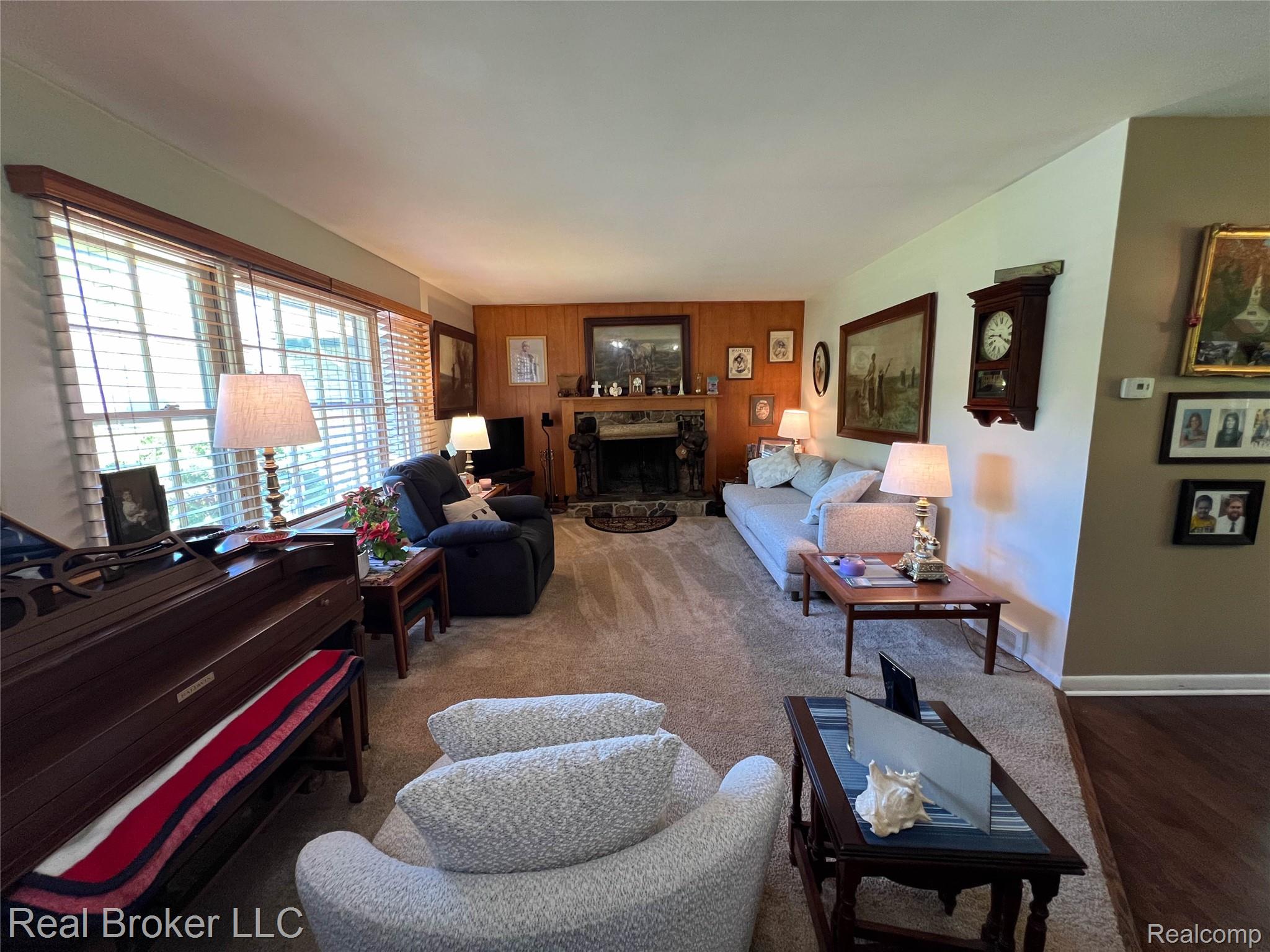 33200 Raphael Road