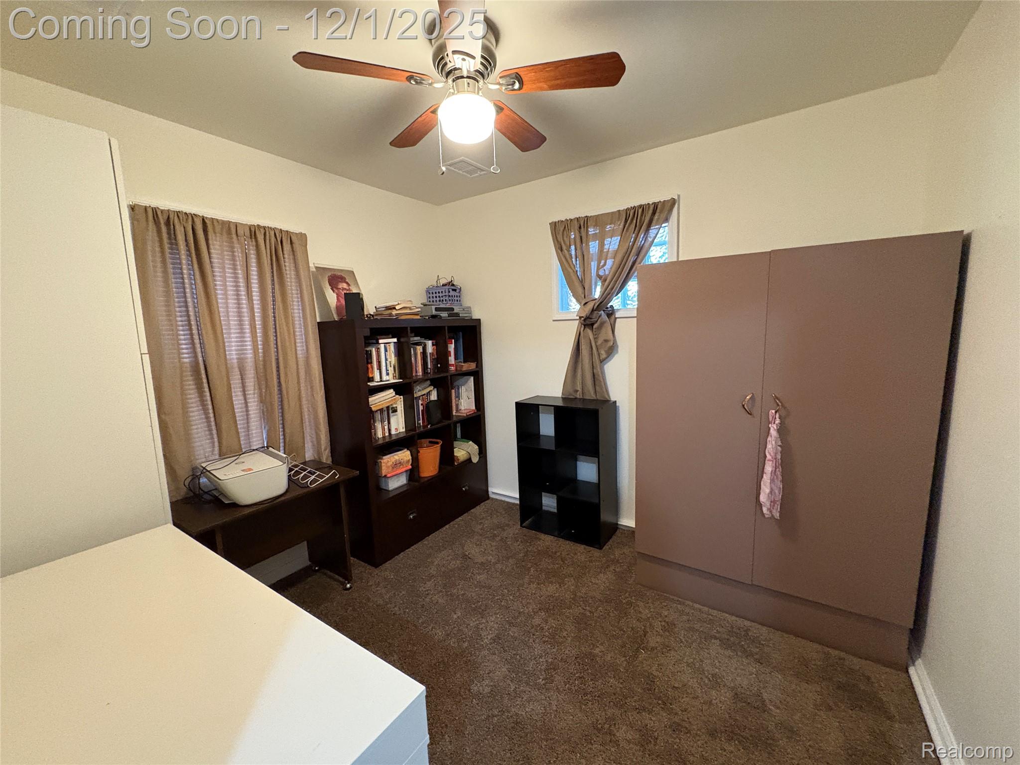 7315 Hollywood Street