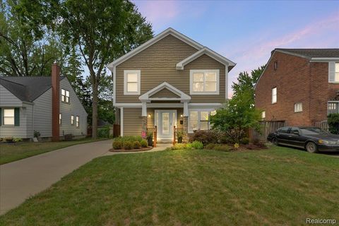 1939 N Connecticut Avenue Royal Oak City MI 48073