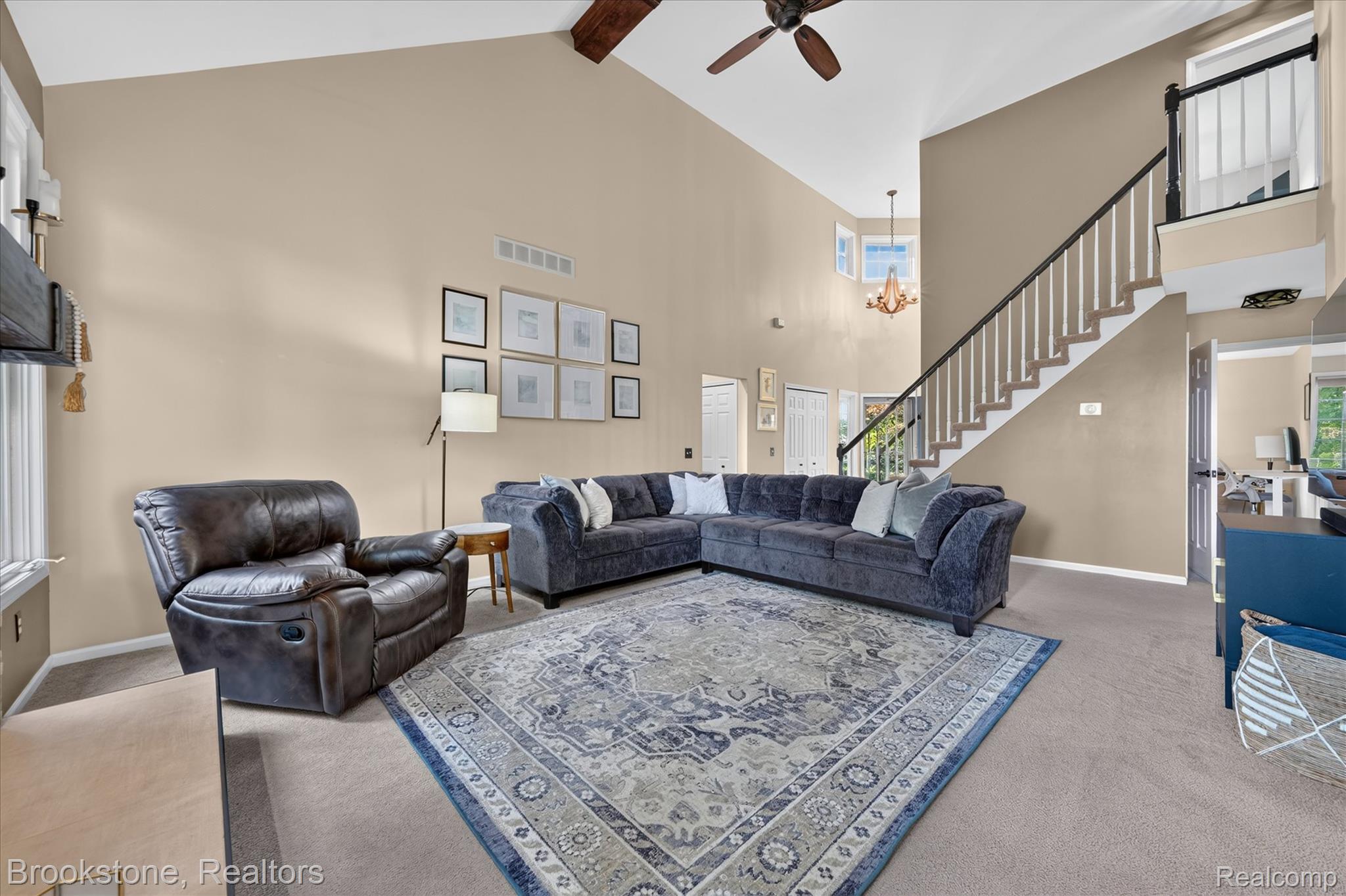 6730 Longhurst Drive