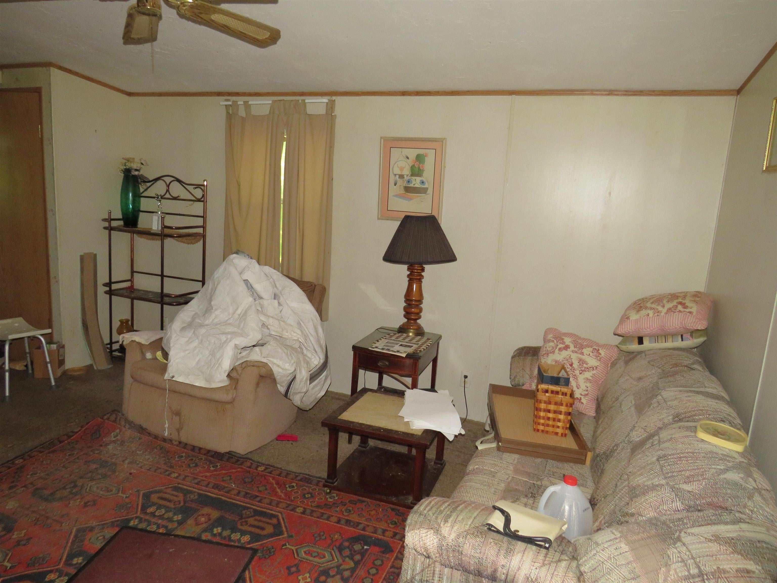 126 W Ridge Circle
