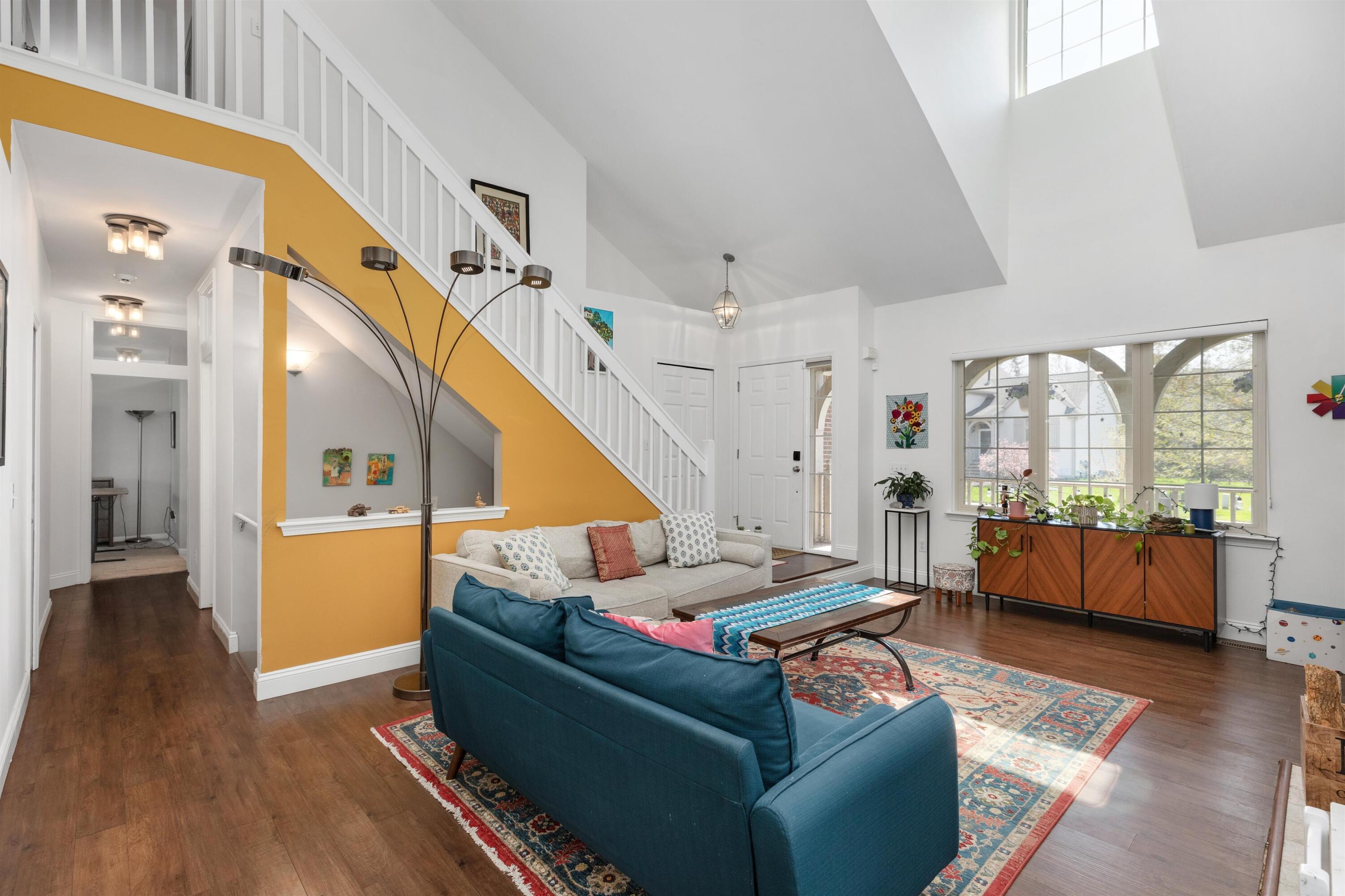 5964 Villa France Avenue