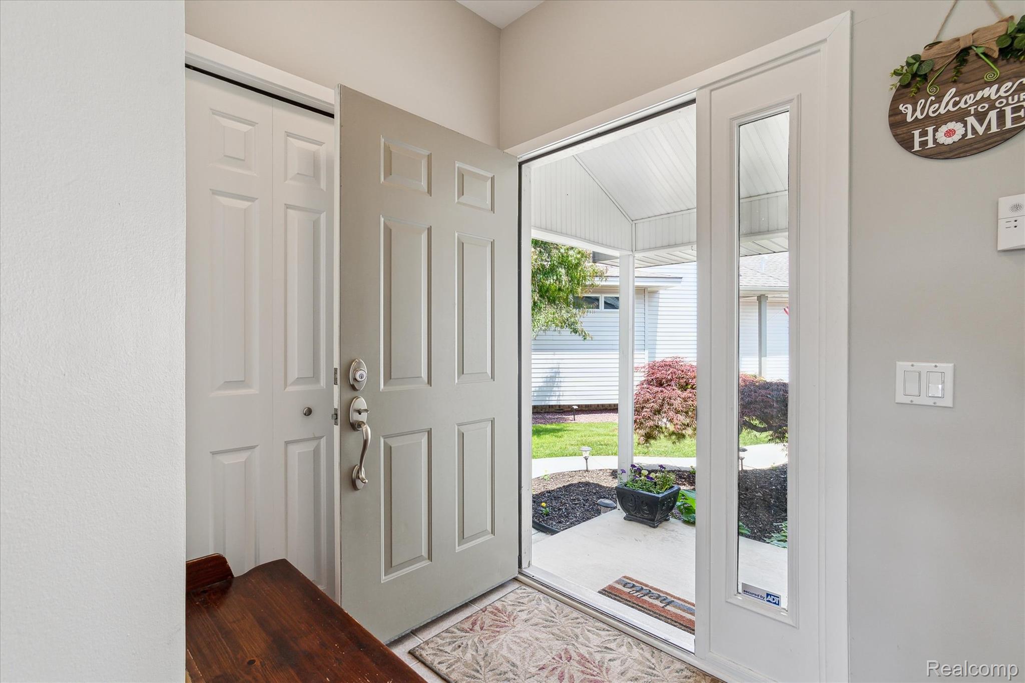 4118 Shoreview Lane