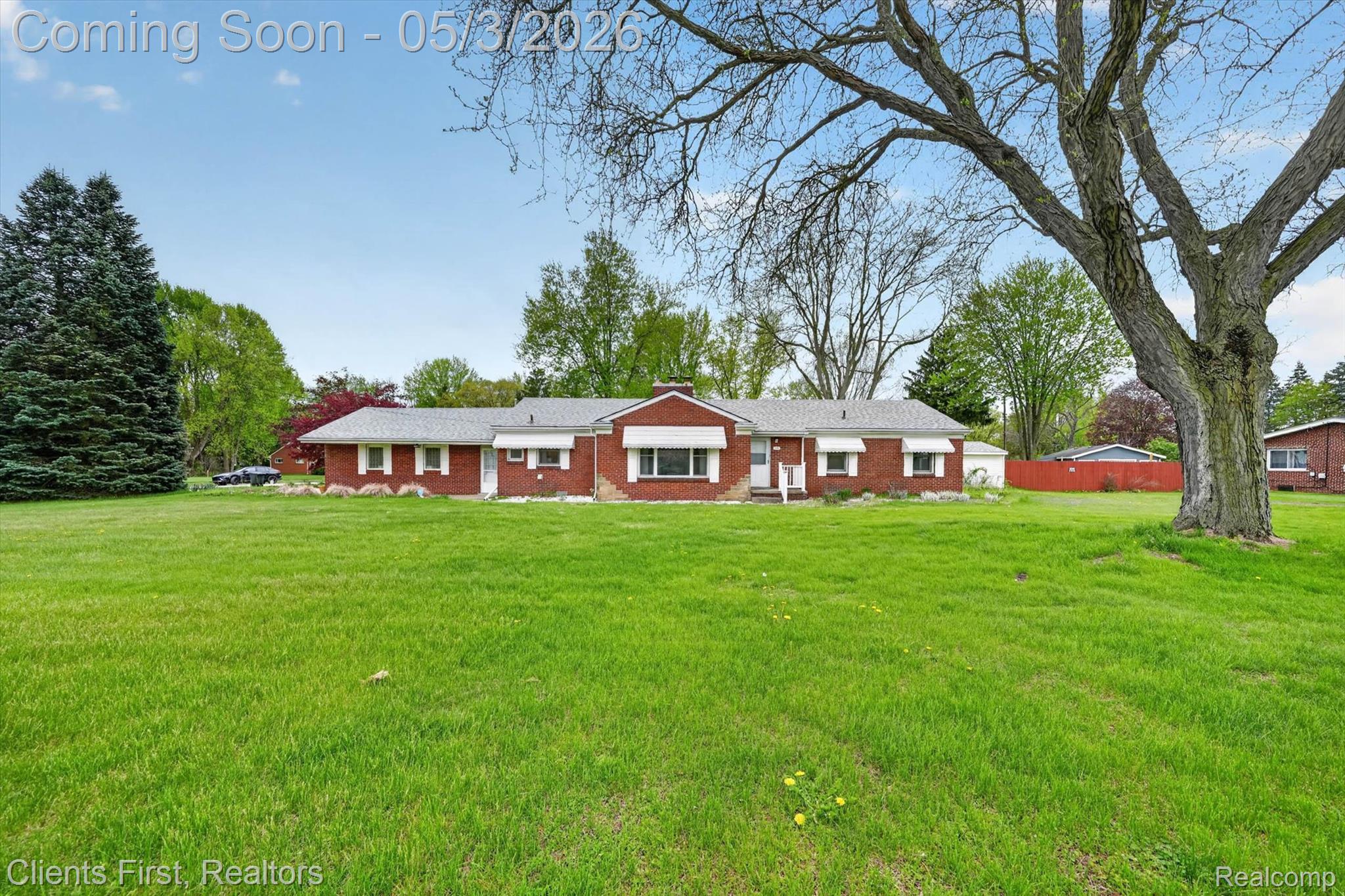 11000 Clinton River Road