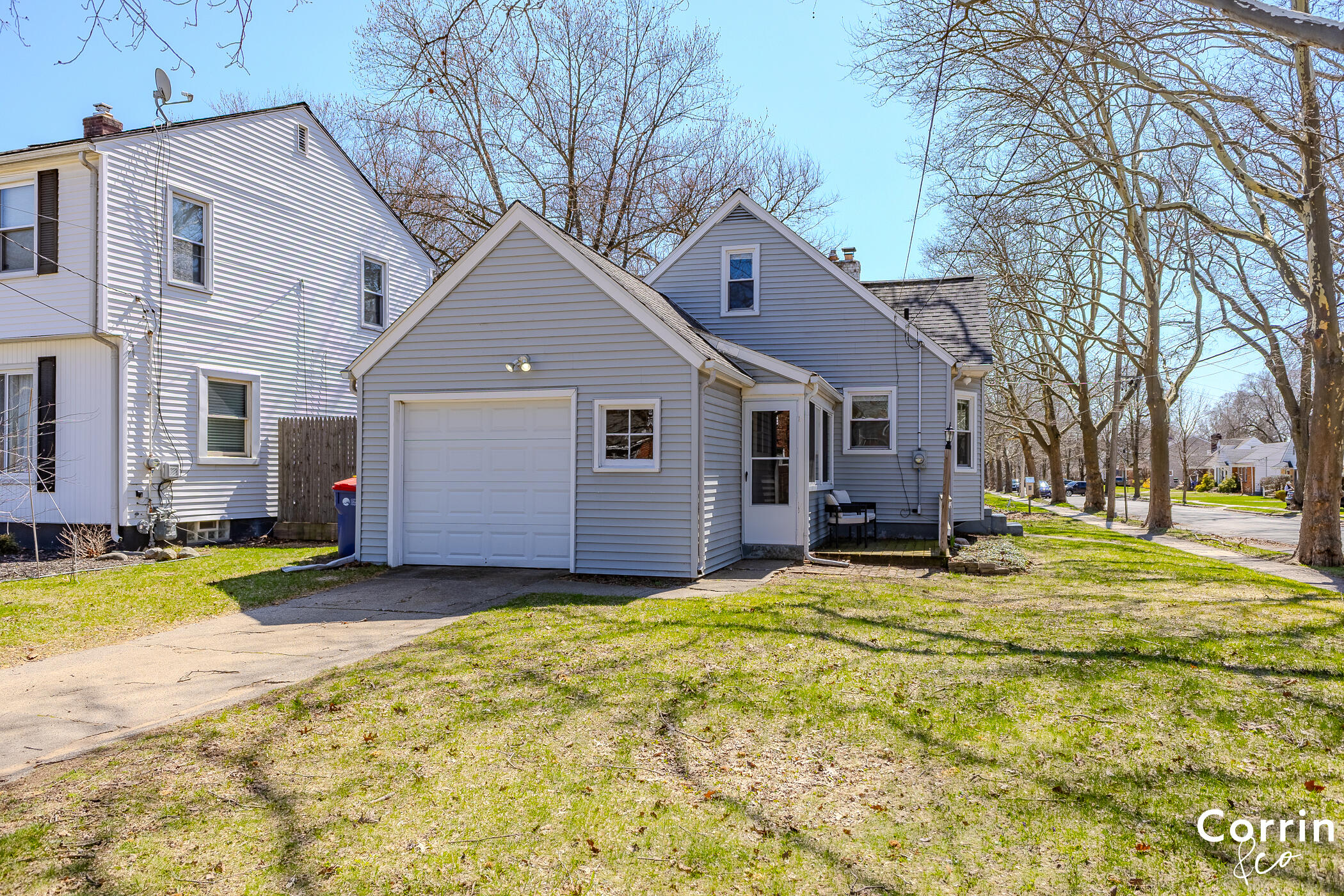 2542 Raymond Avenue SE