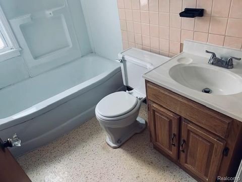 Tiny photo for 184 W Strathmore Avenue, Pontiac City, MI 48340 (MLS # 20261010247)