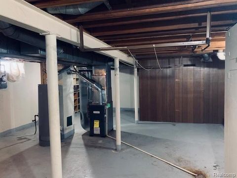 Tiny photo for 184 W Strathmore Avenue, Pontiac City, MI 48340 (MLS # 20261010247)