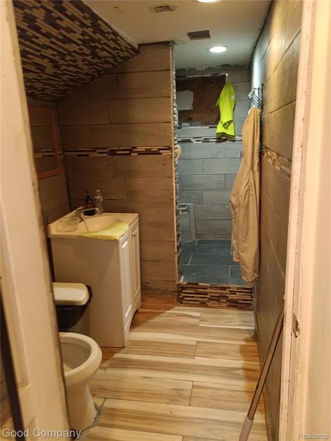 Tiny photo for 16508 Strathmoor Street, Detroit City, MI 48235 (MLS # 20261021706)