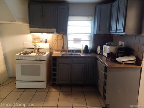 Tiny photo for 16508 Strathmoor Street, Detroit City, MI 48235 (MLS # 20261021706)