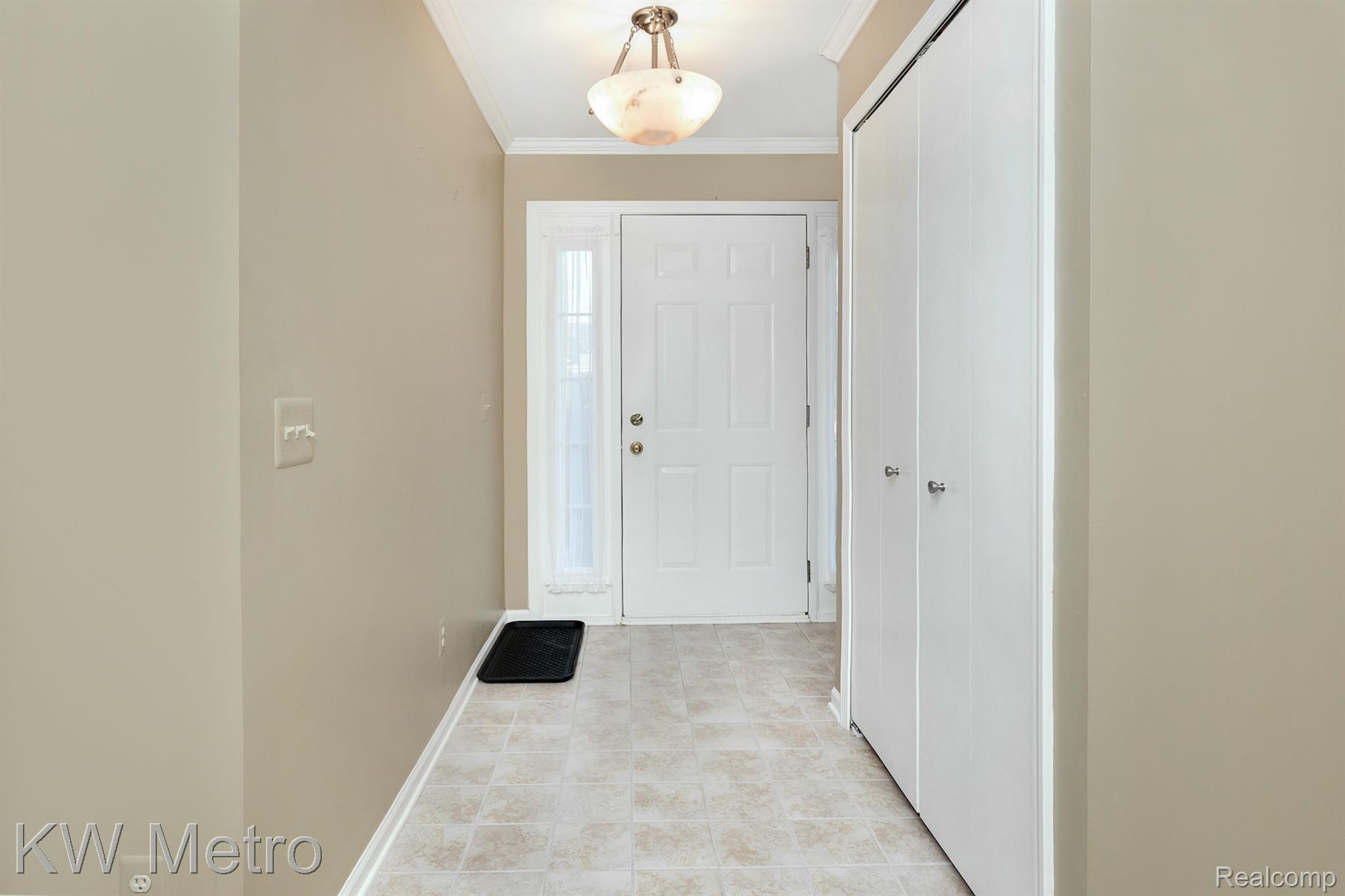 516 NEWBURNE POINTE 52