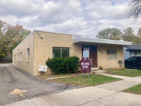 1112 Catalpa Drive Royal Oak City MI 48067