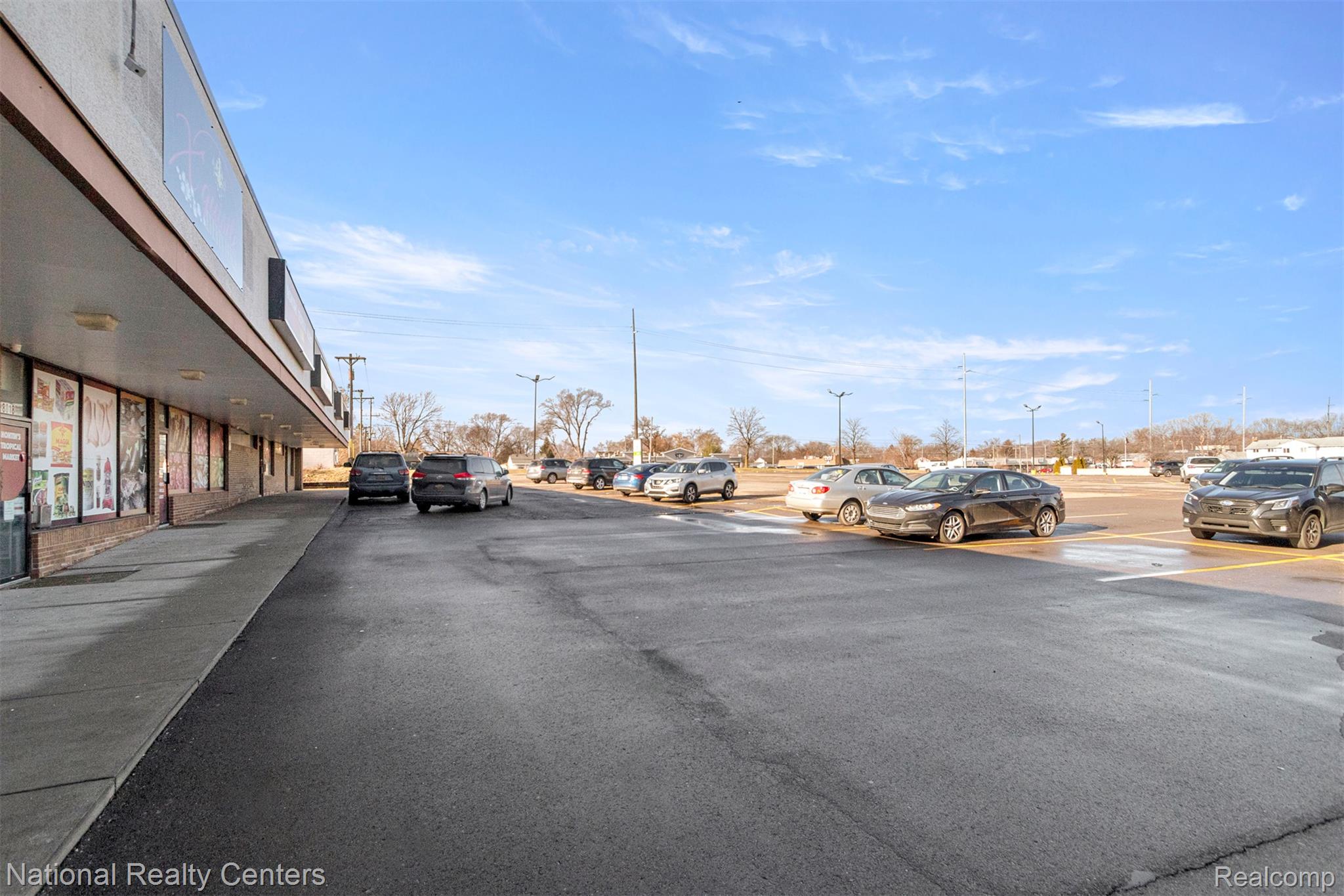 8028 N Middlebelt Road