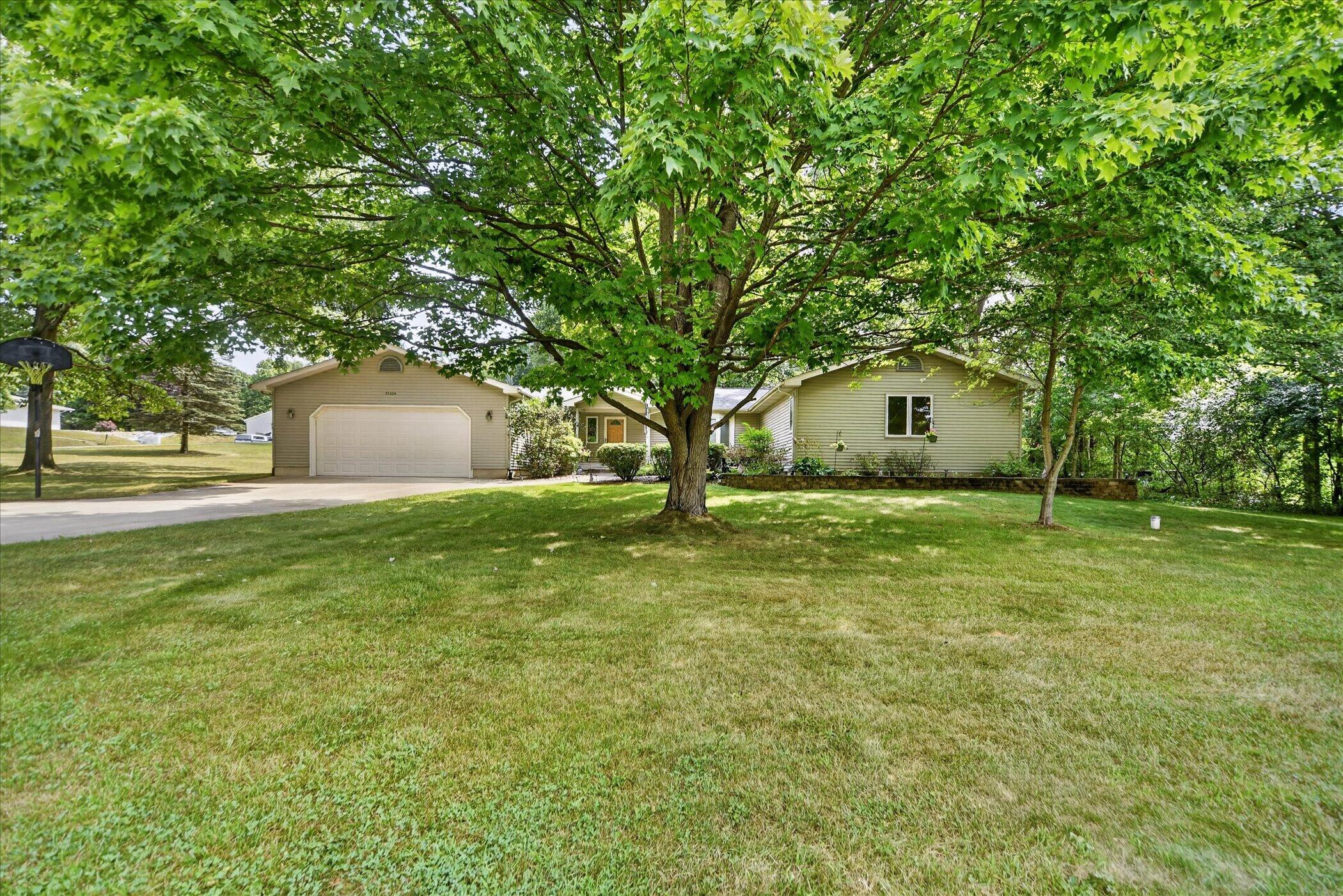 17334 10 Mile Road